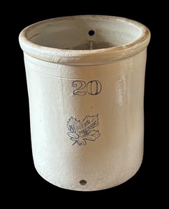 lot 12 image: LR - Vintage Western Stoneware 20 Gallon Crock