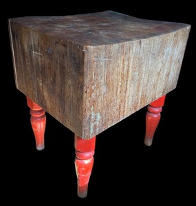 lot 19R image: K - Vintage Butcher Block Table