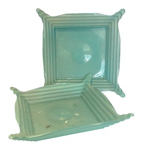 lot 151R image: K - Set of Two Blue Square Glass Bowls