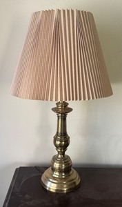 lot 321R image: U - Vintage Brass Table Lamp with Pleated Shade