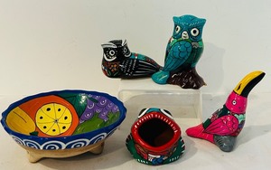 lot 95C image: K - Set of 5 Mexican Hand-Painted Talavera Pottery Figures and Bowl