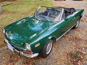 lot 1 image: 1971 Fiat 128 Spider 1600 Sport BSI
