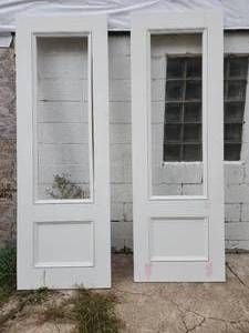 lot 15 image: 2-3294 white doors with glass cutouts