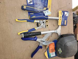 lot 38 image: Tiling tools