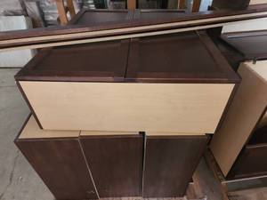 lot 6 image: 9 Java kitchen cabinets