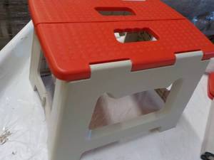 lot 7 image: Folding Step Stool...