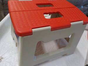 lot 8 image: Folding Step Stool...