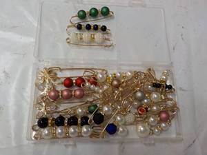 lot 37 image: Lsphioole Safety Pin Jewelry...