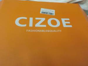 lot 61 image: Cizoe Hat, size Large Shorts and Co...
