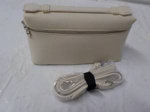 lot 95 image: 8 x 5 Cream Colored Evening Bag...