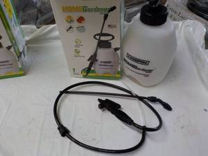 lot 98 image: Chapin Home Gardener 1 Gallon Spray...
