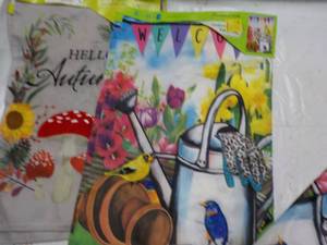 lot 146 image: 12 Yard Flags 11.5 x 18...