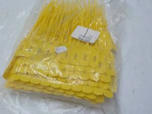 lot 189 image: Plant Zip Ties...