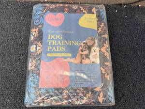 lot 31 image: Qeils Dog Training Pads - 36 x 41