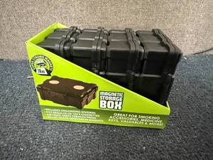lot 80 image: 4 Pack of Magnetic Storage Boxes