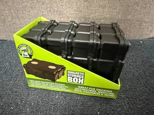lot 81 image: 4 Pack of Magnetic Storage Boxes