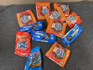 lot 187 image: 12 Packs of Oreos and Chips Ahoy