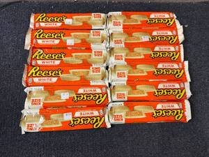 lot 196 image: 12 Packs of Reeses White Chocolate