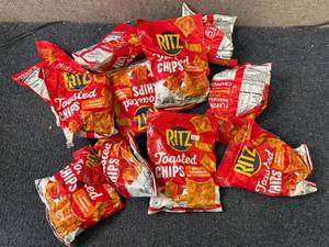 lot 207 image: 12 Bags of Ritz Toasted Chips