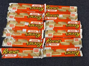 lot 208 image: 12 Packs of Reeses White Chocolate