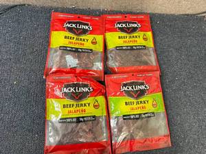 lot 228 image: 4 Bags of Jack Links Jalepeno Beef Jerky