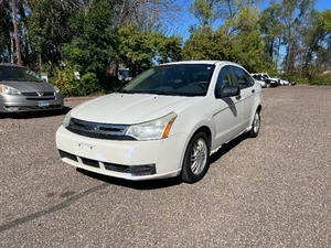 lot 22 image: 2009 FORD FOCUS SE No Accidents (NO RESERVE)