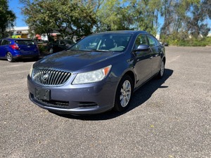 lot 24 image: 2013 BUICK LACROSSE (NO RESERVE)