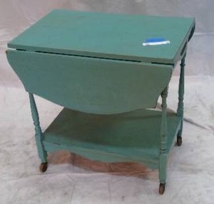 lot 31 image: Rolling Tea Cart