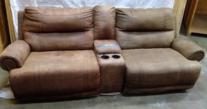 lot 104 image: Brown Power Sofa