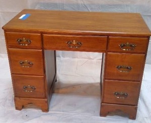 lot 8 image: Wooden Desk