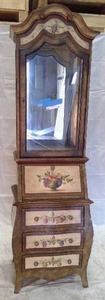 lot 56 image: Secratary style display case