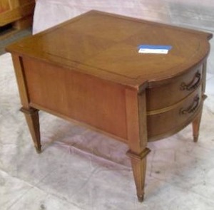 lot 60 image: Wooden End Table