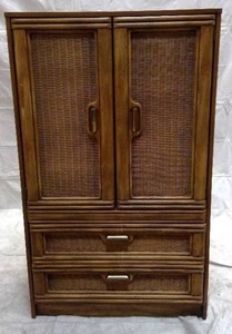 lot 87 image: Light Brown Wardrobe