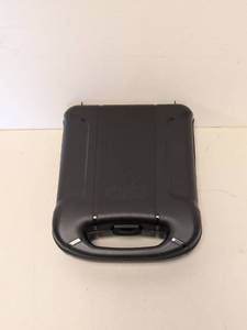 lot 32 image: WAHL HIGH PERFORMANCE COMPLETE HAIRCUTTING & TOUCH-UP KIT