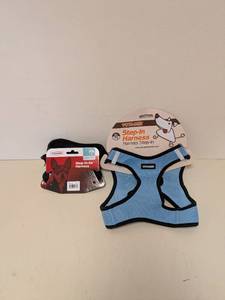 lot 68 image: (2) VOYAGER STEPIN HARNESS (SMALL & XL)