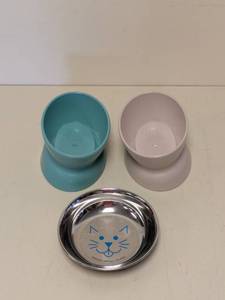 lot 77 image: (3) KITTY BOWLS