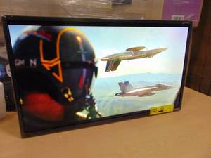 lot 27 image: 32 Inch VIZIO D32H-J04  Class D-Series HD Smart TV - Black 720p HD