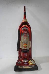 lot 21 image: Bissell Lift-Off Revolution Turbo Vacuum