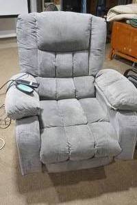 lot 41 image: Power Lift Recliner Chair, Massaging, with Heat Options