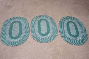 lot 46 image: Braided Green Oval Rugs (3ct)