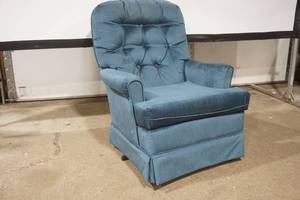lot 54 image: Vintage Swivel Rocker Chair. Darker Blue Color
