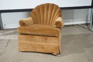 lot 55 image: Vintage Fairfield Swivel Rocker Chair