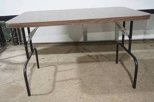 lot 75 image: Folding Table 29.5x 48