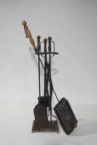 lot 106 image: Fireplace Set