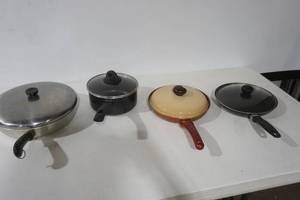 lot 148 image: 3 Frying Pans & 1 Sauce Pot (all with lids)