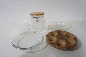 lot 170 image: 2 Glass Pie Plates, Muffin Pan, and Decorative Poly Container