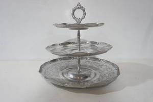 lot 183 image: Vintage 3-Tier Serving Tray 14 tall