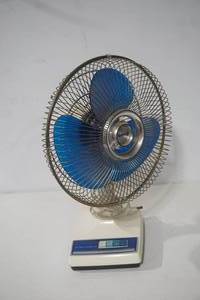 lot 209 image: Vintage Galaxy Fan