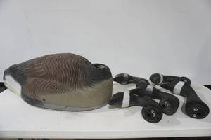 Canada Goose Sleeper Shell Decoys (5ct) 42" long