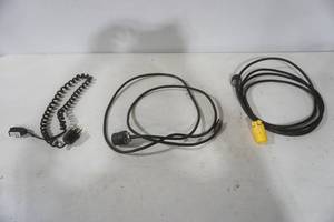 lot 336 image: extension cords
